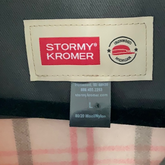 Beautiful Stormy Kromer Wool Vest - Picture 3 of 4